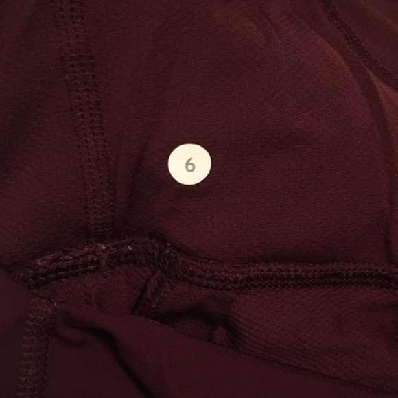 Lululemon Maroon Workout Scoop Neck Tank - Picture 3 of 3